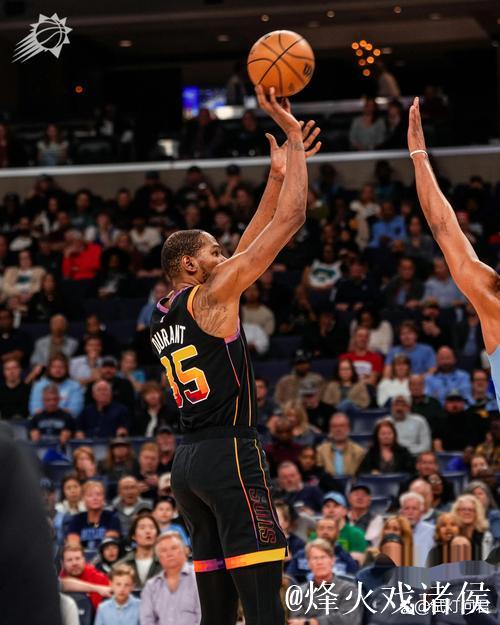 独行侠神奇逆转灰熊晋级 KD伤退太阳轻取马刺 独行侠神奇逆转灰熊晋级 KD伤退太阳轻取马刺