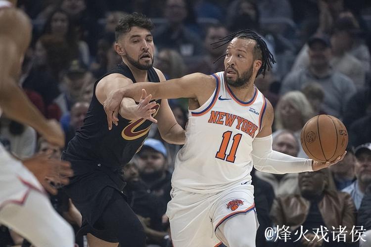 米切尔砍33分骑士狂胜太阳 老鹰不敌尼克斯三连胜终结 米切尔砍33分骑士狂胜太阳 老鹰不敌尼克斯三连胜终结