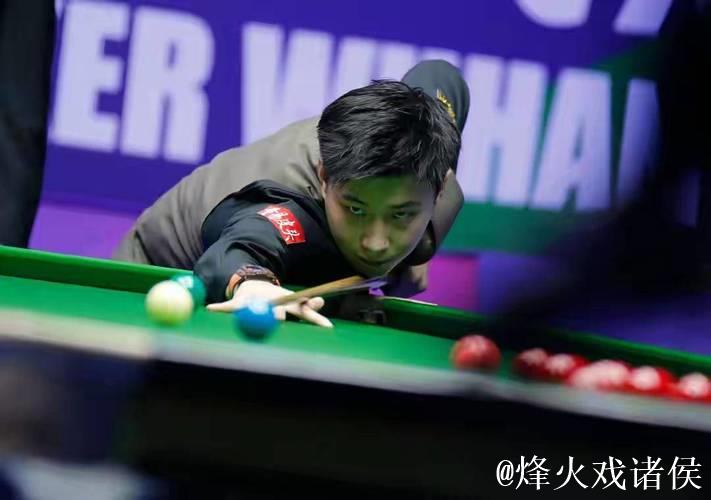 赵心童4-5不敌马奎尔 无缘斯诺克武汉公开赛16强 赵心童4-5不敌马奎尔 无缘斯诺克武汉公开赛16强